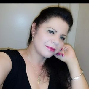 Meet your Posher, Rafaela